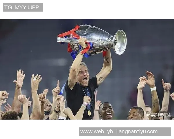 法媒称巴黎将与杜埃内维斯洽谈续约同时推进多名球员合同谈判