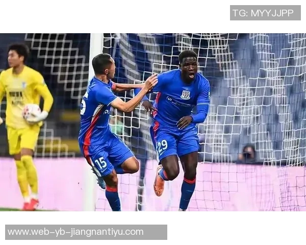 前AC米兰主帅或将加盟中超申花球队引发热议